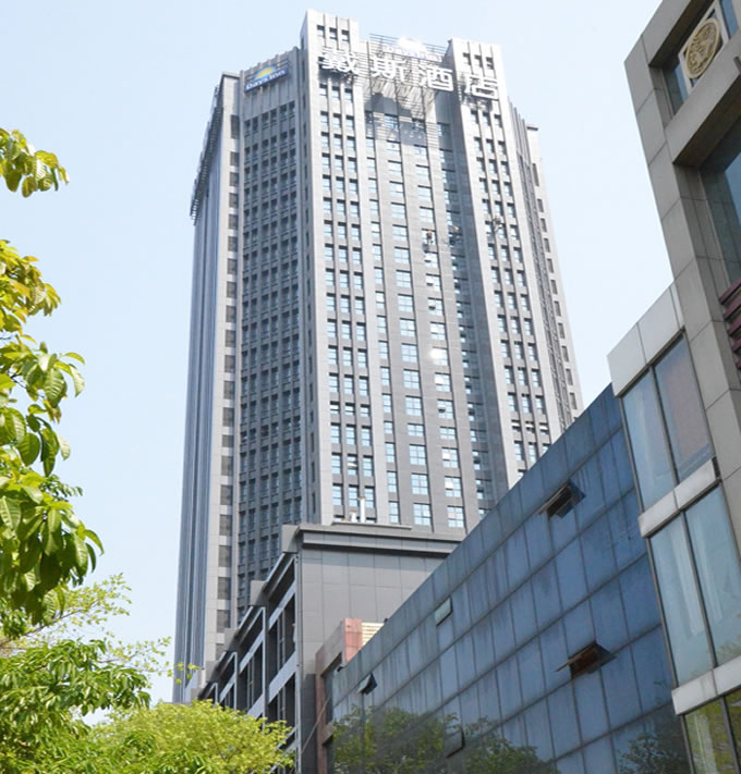 鼎尊國(guó)際戴斯酒店（吊頂）.jpg